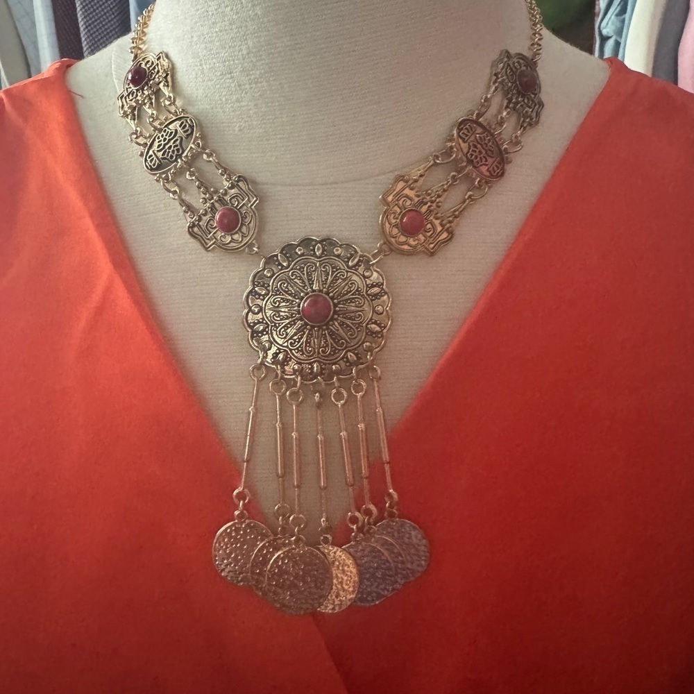Delilah Gold and Red Medallion Necklace NWT